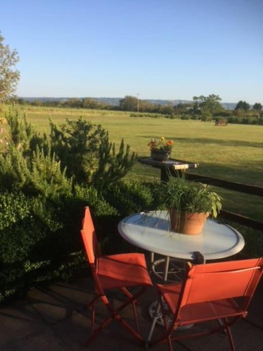 Cotswold Edge Guest Suite With Broadway Hill View Badsey Exterior foto